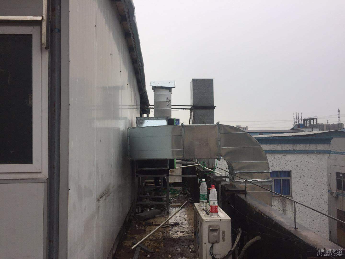 邢台 ● 客家围屋餐厅 ●6000风量油烟净化器安装案例，购买及安装油烟净化器热线：13622327331