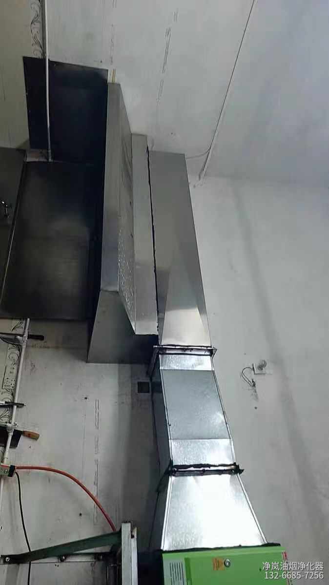 重庆市渝北区·井格重庆火锅(龙湖店)·6000风量油烟净化器安装案例