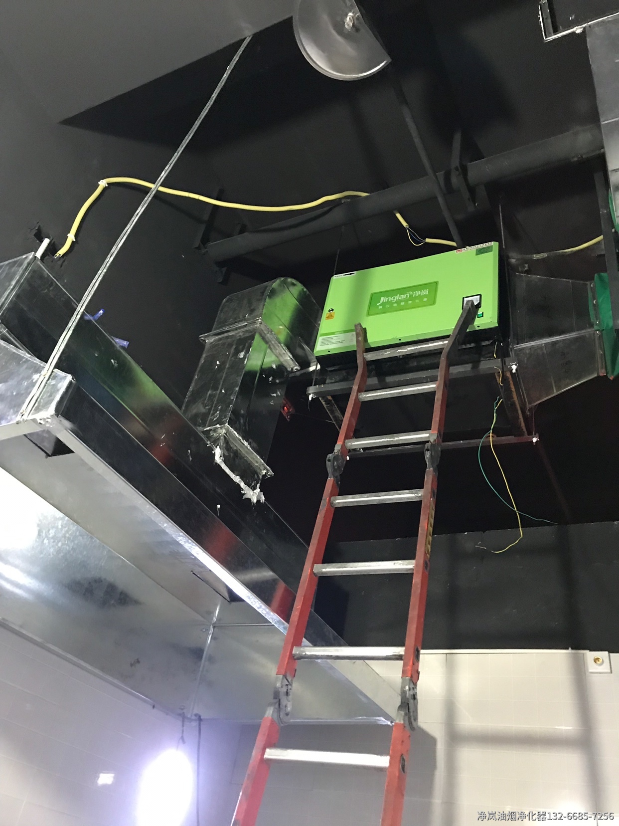 徐州娘家人餐厅8000风量油烟净化器安装案例
